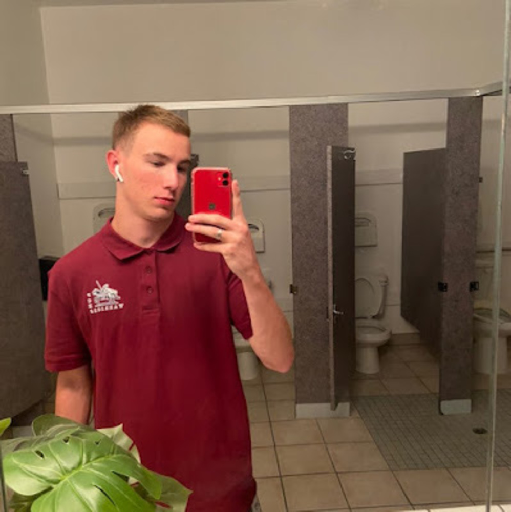 Meet your Posher, João